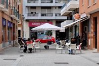 Hosteleros piden a la Junta retrasar el toque de queda en Andalucía hasta la medianoche: "No afectaría a los rebrotes"