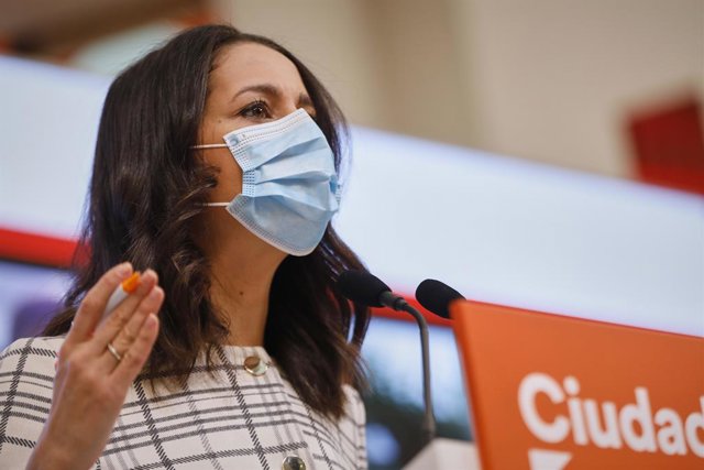 La presidenta de Cs, Inés Arrimadas, en una roda de premsa a la seu del partit, a Madrid.