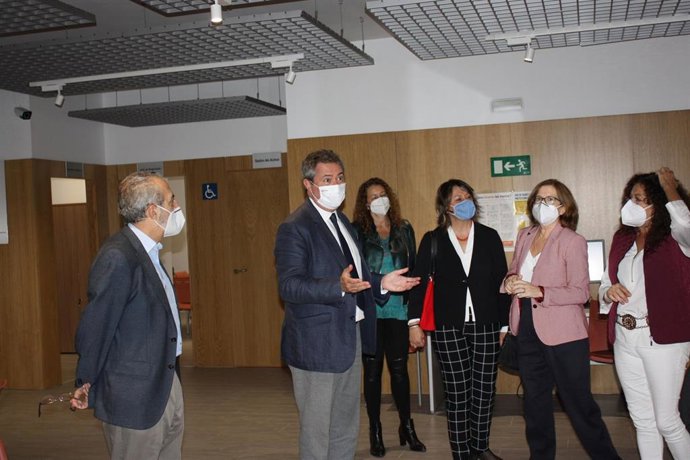 Espadas en el nuevo centro de Nervión