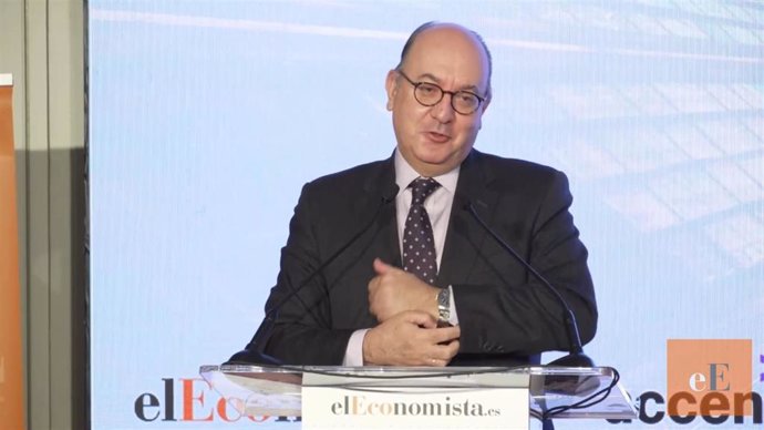 Presidente de la AEB, José María Roldán, en el III Foro Banca organizado por El Economista y Accenture