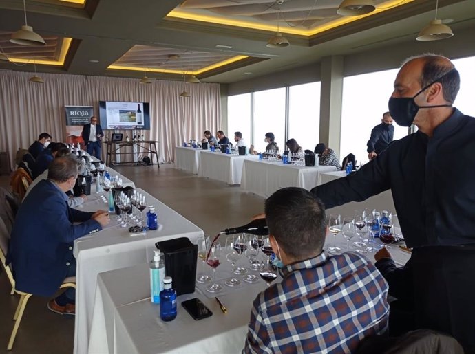 Los vinos de Rioja "rinden tributo con sus sobresalientes propuestas a la confia