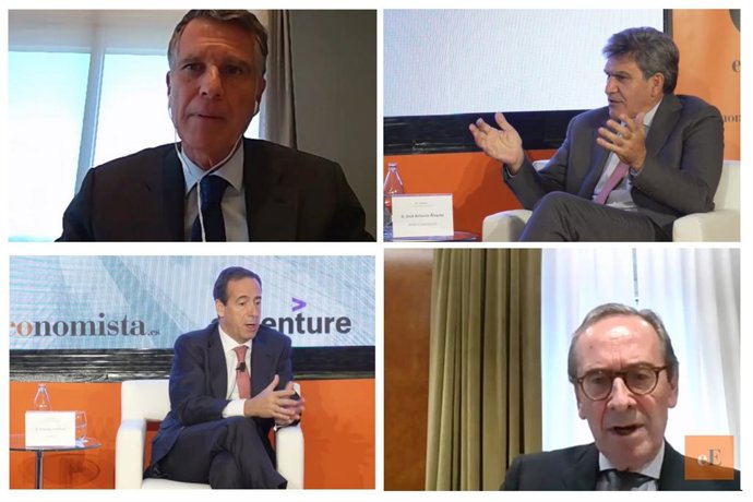 Los consejeros delegado de Sabadell, Santander y CaixaBank y el presidente de Kutxabank en el III Foro Banca organizado por Accenture y El Economista.