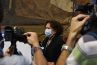 Investigan a estudiantes grabados trepando por el muro de un colegio mayor de Granada para posible sanción