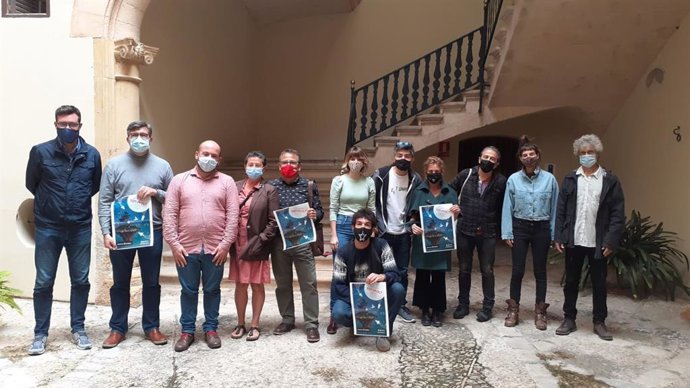 Presentación de 'Tot i molt'.