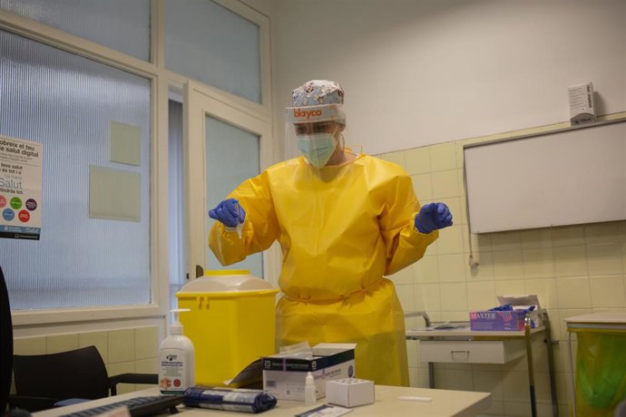 Test rpid d'antígens de detecció del coronavirus (Arxiu)