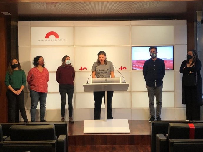 Anuncio de la presentación de la propuesta de resolución sobre la Casa Buenos Aires en rueda de prensa en el Parlament este 27 de octubre de 2020