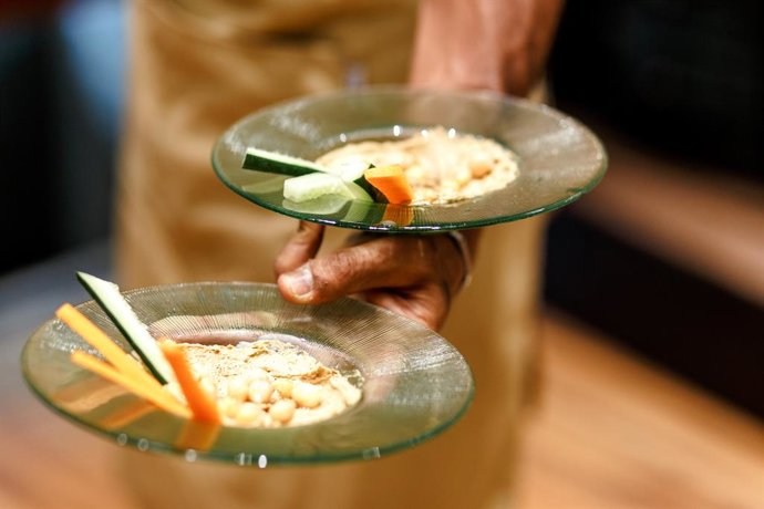 Economía/Consumo.- La oferta de restaurantes veganos se dispara un 25% en 2020 