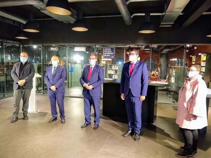 Fernando Pérez, Gorka Martínez, Aburto, Olabarria y Alasne Martin en Azkuna Zentroa