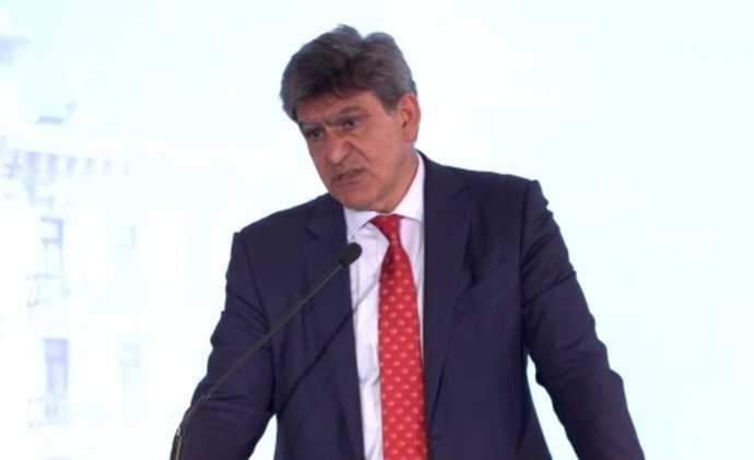 El consejero delegado de Banco Santander, José Antonio Álvarez, durante la presentación de resultados del tercer trimestre.