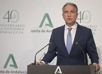 Andalucía da el primer paso para activar el plan 4.500 ingresos hospitalarios por Covid ante una "tercera ola agresiva"