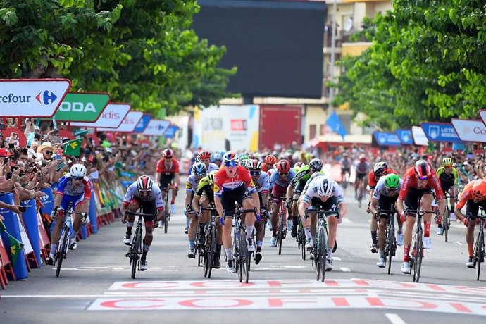 Imagen de una llegada de la Vuelta ciclista a España