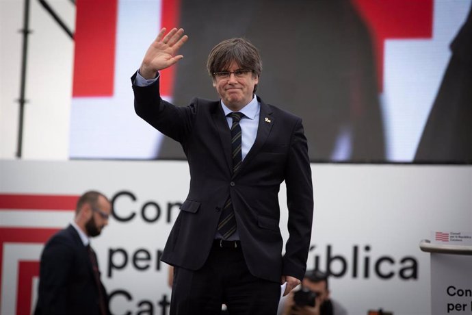 El expresidente de la Generalitat de Catalunya Carles Puigdemont durante el acto del Consell de la República en Perpiñán (Francia) a 29 de febrero de 2020.