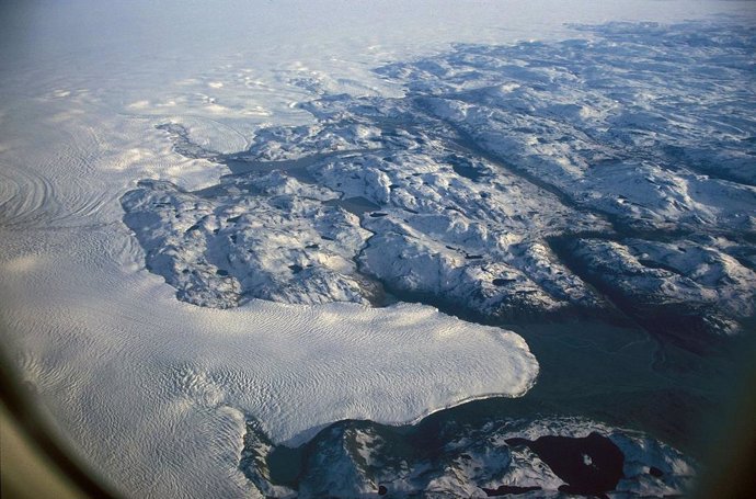 El mapa de Groenlandia está cambiando por el veloz deshielo