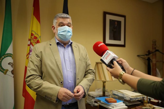 David J. García Ostos, alcalde de Écija