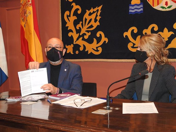 Ciudadanos Alcalá de Guadaíra ha firmado un convenio de colaboración con ACCU Sevilla, mediante el cual se busca visibilizar los problemas diarios de las personas que padecen Crohn y Colitis Ulcerosa.