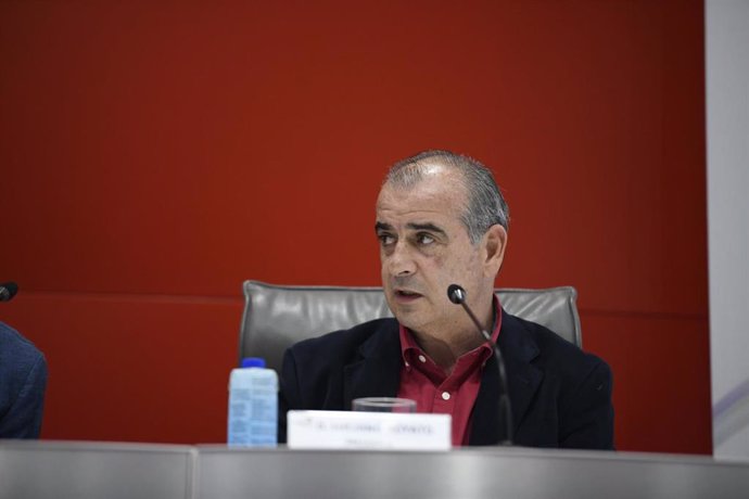 El presidente de la plataforma Tercer Sector, Luciano Poyato durante su intervención en la Asamblea General de la Plataforma del Tercer Sector, en la sede de la Fundación ONCE, en Madrid (España), a 4 de febrero de 2020.