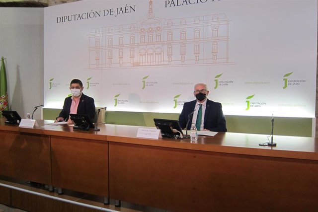 Firma del convenio sobre la IGP Aceite de Jaén.