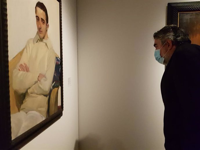 El ministro Uribes visita el Museo de Bellas Artes de Valncia