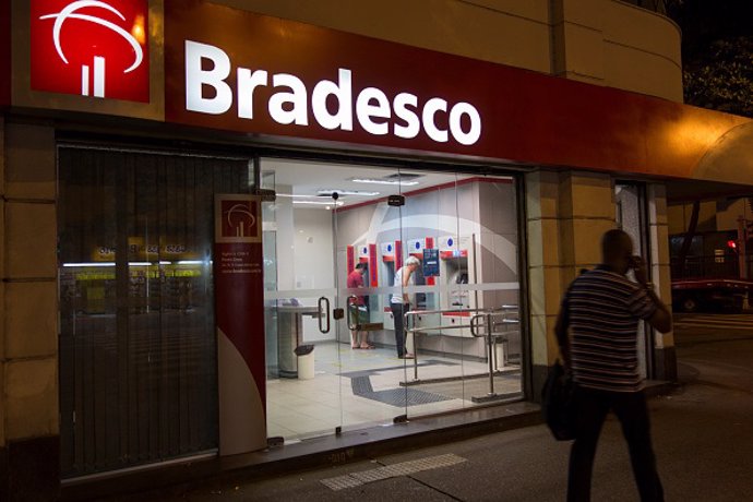 Bradesco reduce sus ganancias un 42% hasta junio, con 1.127 millones