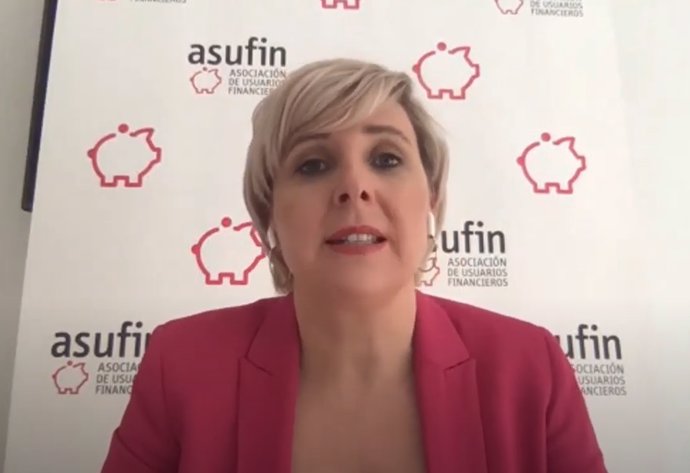 La presidenta  de Asufin, Patricia Suárez.