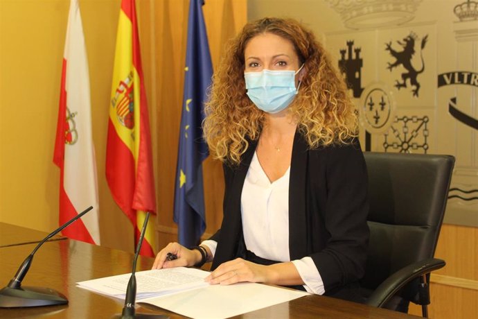 La delegada del Gobierno en Cantabria, Ainoa Quiñones, en la rueda de prensa sobre las partidas de los PGE para Cantabria