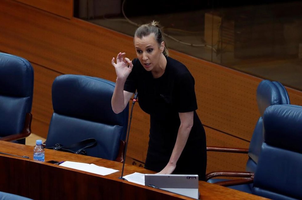 La diputada de Más Madrid, Tania Sánchez, durante su intervención en el pleno celebrado este jueves en la Asamblea de Madrid, en una sesión marcada por la petición de la Comunidad de Madrid de avanzar a la fase 1 de la desescalada. En Madrid, (España), 