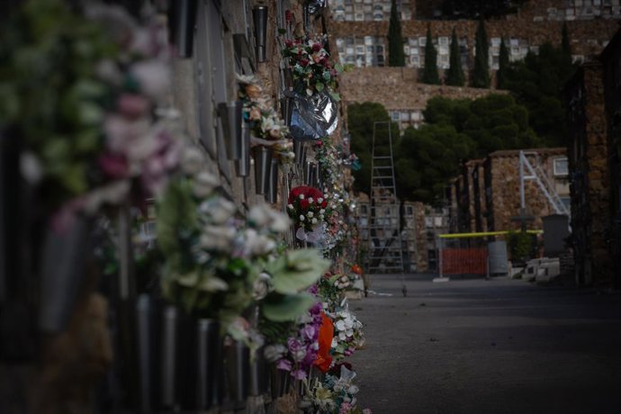 Nínxols del Cementiri de Montjuc, a Barcelona, Catalunya (Espanya), a 27 d'octubre de 2020