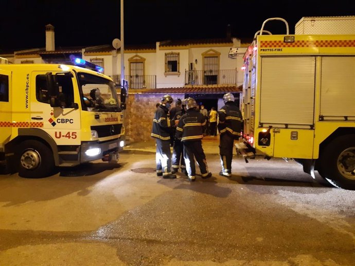 Efectivos del Consorcio de Bomberos de la Provincia de Cádiz