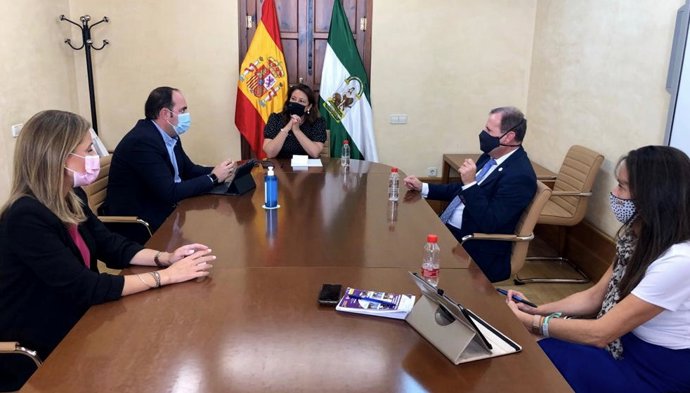 Las Aguas Regeneradas Ofrecen Posibilidades Para Obtener Recursos Hídricos Adicionales (Consejería De Agricultura, Ganadería, Pesca Y Desarrollo Sostenible)