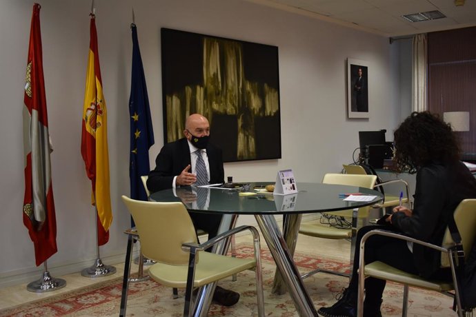 Carnero en un momento de la entrevista con la agencia Europa Press