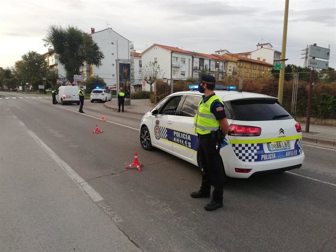 Control de la Policía Local de Avilés.