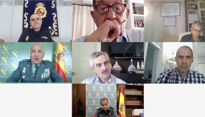 El subdelegado del Gobierno de España en Cádiz, José Pacheco, ha mantenido este domingo una reunión telemática del Centro de Coordinación Operativa (Cecor)