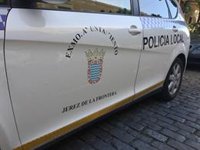 La Policía de Jerez (Cádiz) formula 75 denuncias por eludir el cierre perimetral y tres por infringir el toque de queda