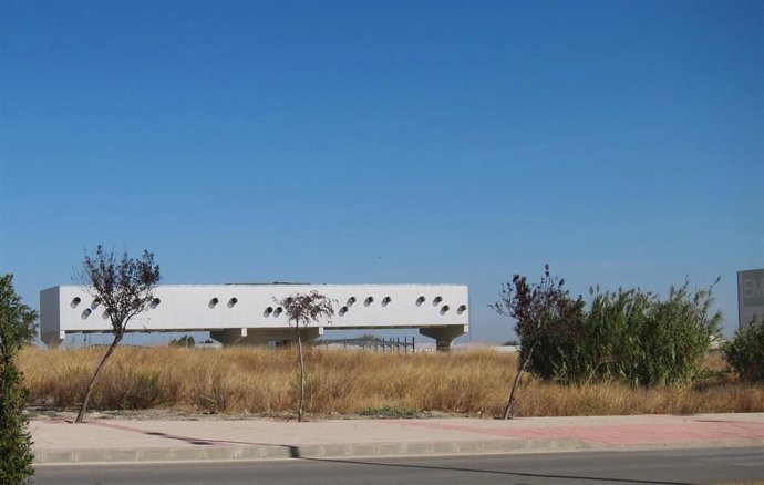 Vista del edificio desde el Distribuidor Norte.