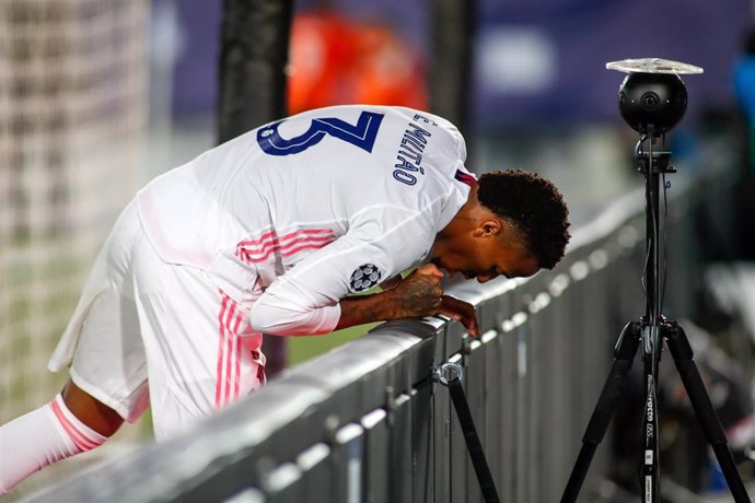 Edes Militao of Real Madrid laments during the UEFA Champions League football match played between Real Madrid and Shakhtar Donetsk at Alfredo Di Stefano stadium on October 21, 2020 in Madrid, Spain.