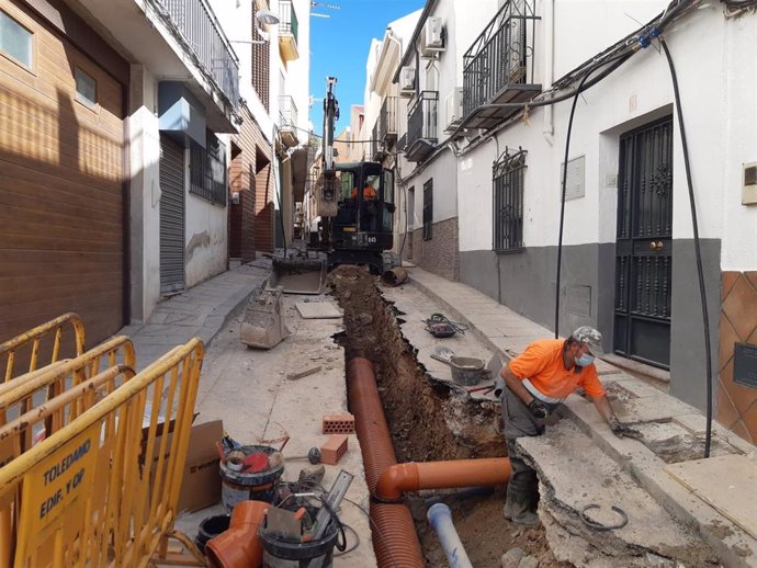 Obras en la calle Agustina de Aragón