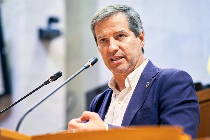 Pérez Calvo: "Si Cs pide apoyo de la oposición donde gobierna, es lógico que en Aragón tratemos de colaborar con Lambán".