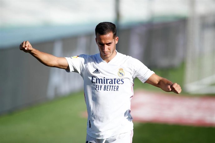 Lucas Vázquez durante el partido entre el Real Madrid y el Huesca de LaLiga Santander 2020-2021