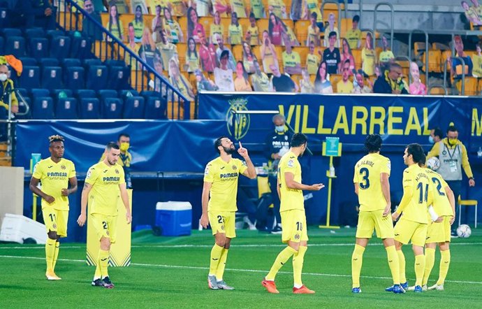 Los jugadores del Villarreal durante su partido ante el Valladolid de LaLiga Santander 2020-2021