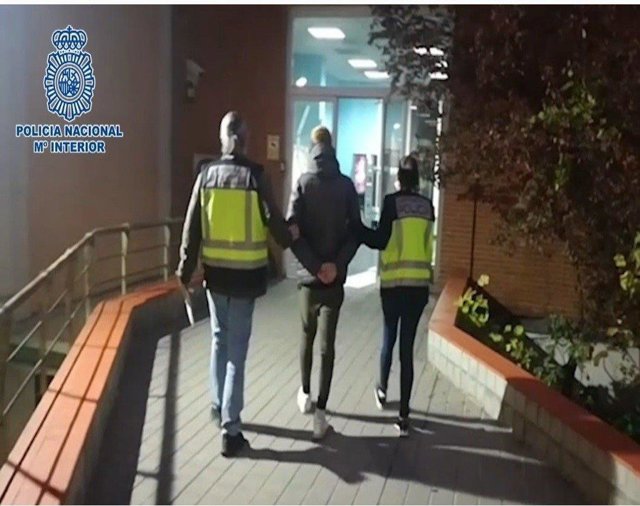 Cinco nuevos detenidos por agredir a policías en una manifestación frente a la Asamblea el 24 de septiembre