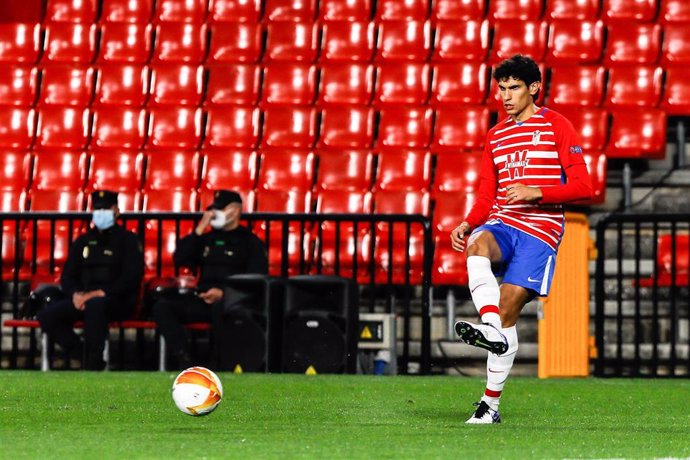 Jesús Vallejo con el Granada