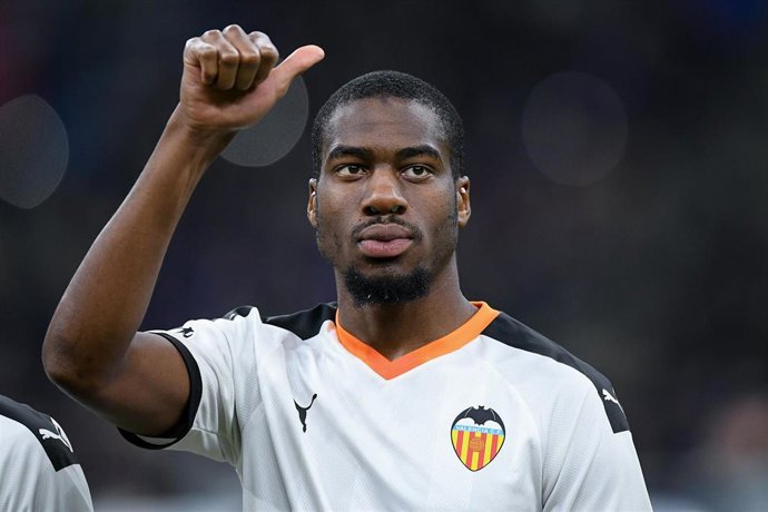 Geoffrey Kondogbia con el Valencia