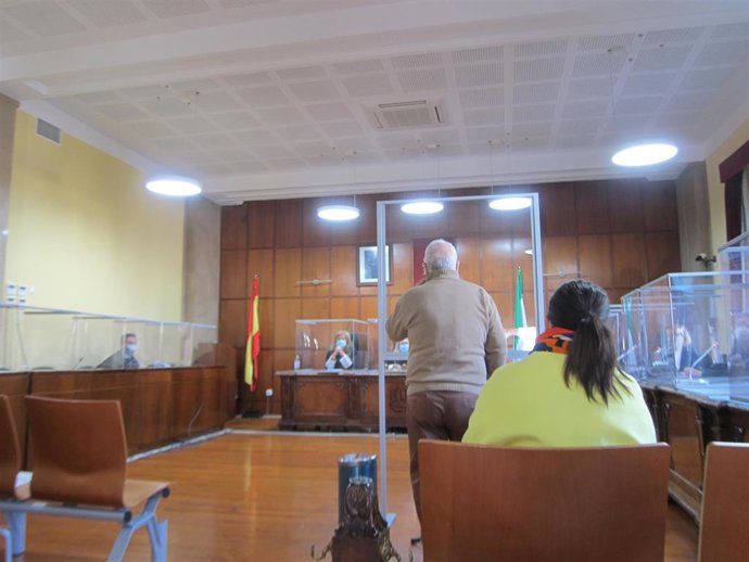 El acusaado reconociendo los hechos y declarándose culpable