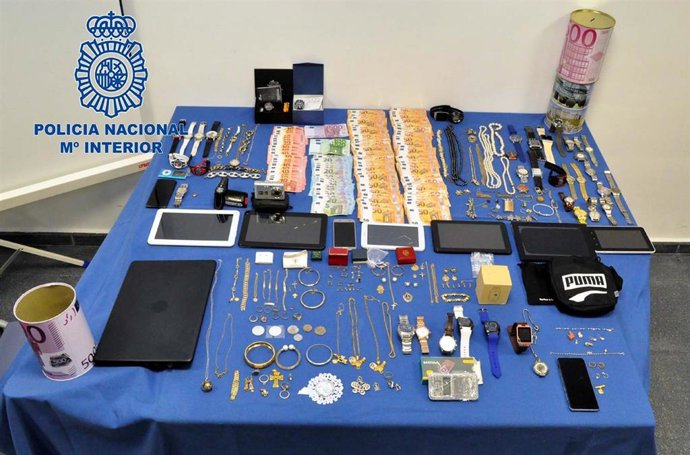 Efectos incautados a dos detenidos por robar en domiclios de Mérida