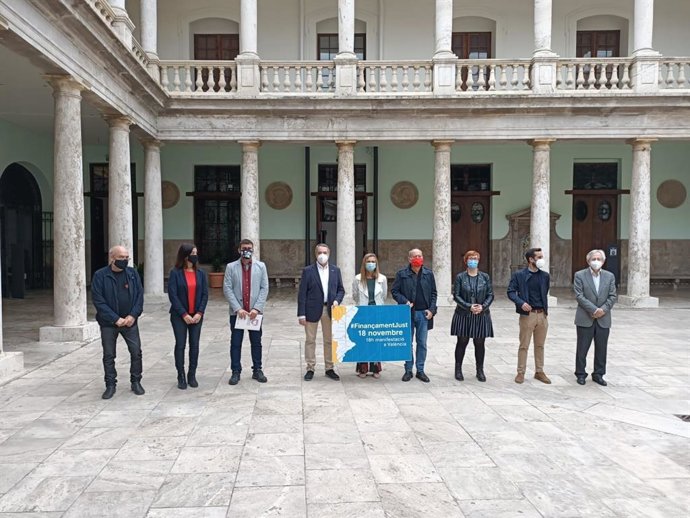 Acto de la Plataforma pel Finanament Just