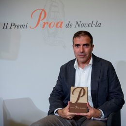 El escritor Francesc Serés, ganador del Premi Proa de Novella