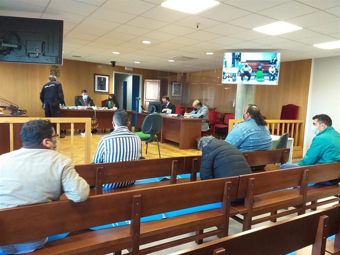 Segunda jornada del juicio contra un grupo de traficantes de droga, encabezado por Marino G.J. (hermano de Sinaí Giménez), y que se celebra en la sección quinta de la Audiencia Provincial de Pontevedra, con sede en Vigo.