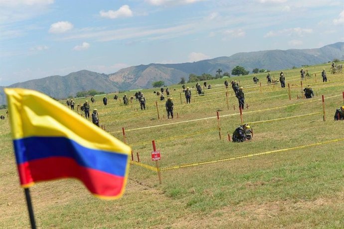 Imagen de archivo de tareas de desminado en Colombia.