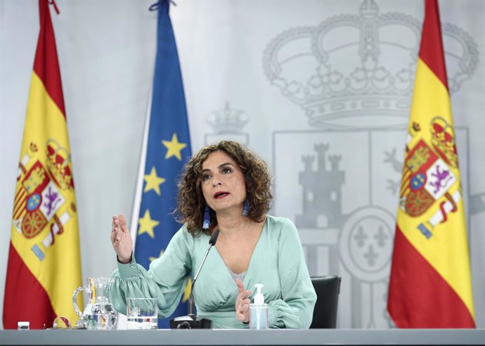 La ministra portaveu i d'Hisenda, María Jesús Montero, compareix en la roda de premsa posterior al Consell de Ministres a La Moncloa. Madrid (Espanya), 3 de novembre del 2020.