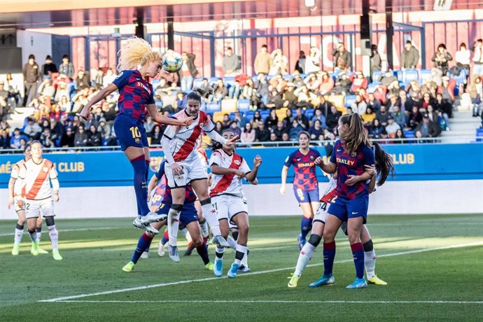 Imagen del partido entre el FC Barcelona y el Rayo Vallecano de la Primera Iberdrola 2019-2020
